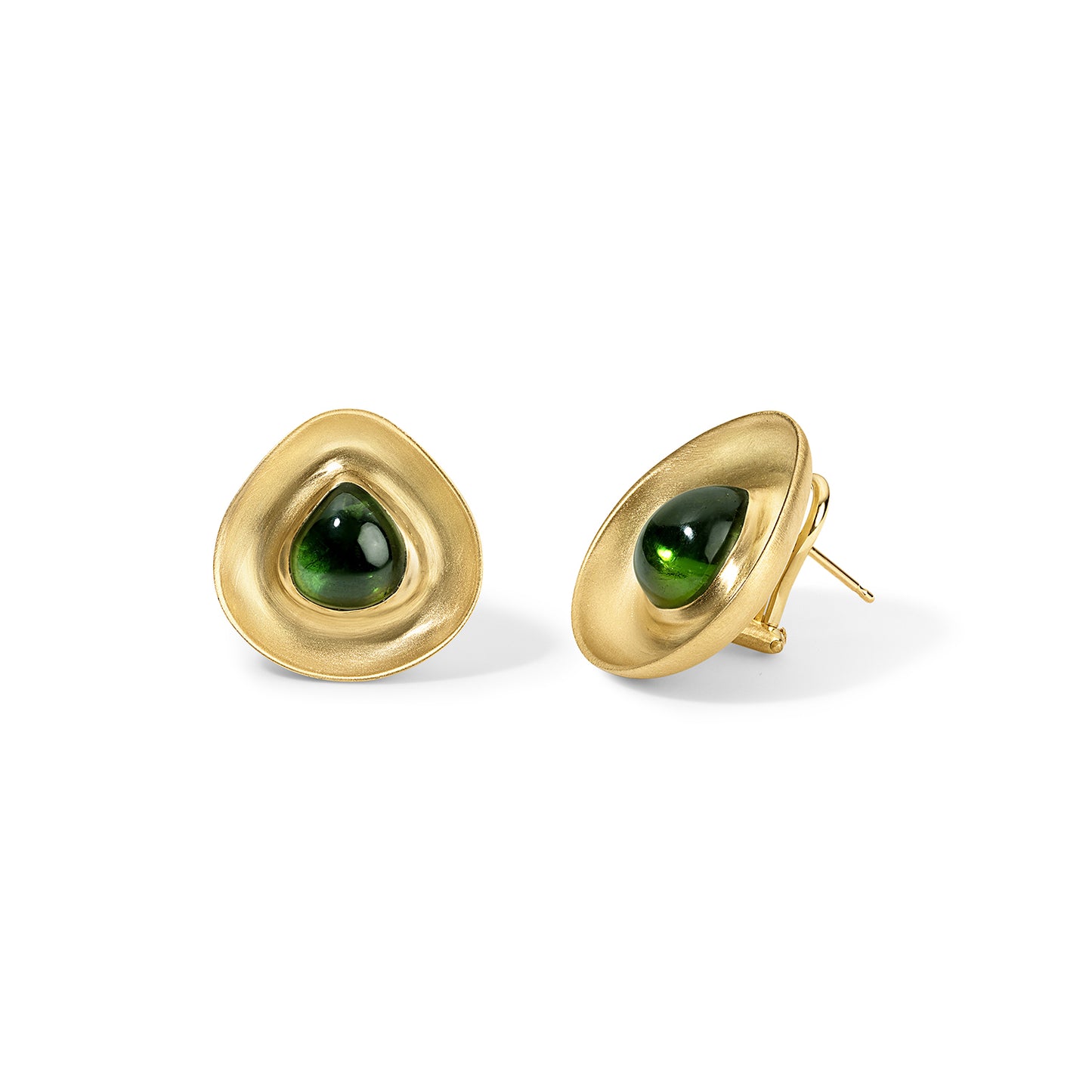 Gong Studs