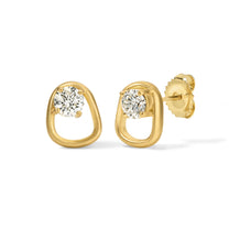 Form Studs Diamond